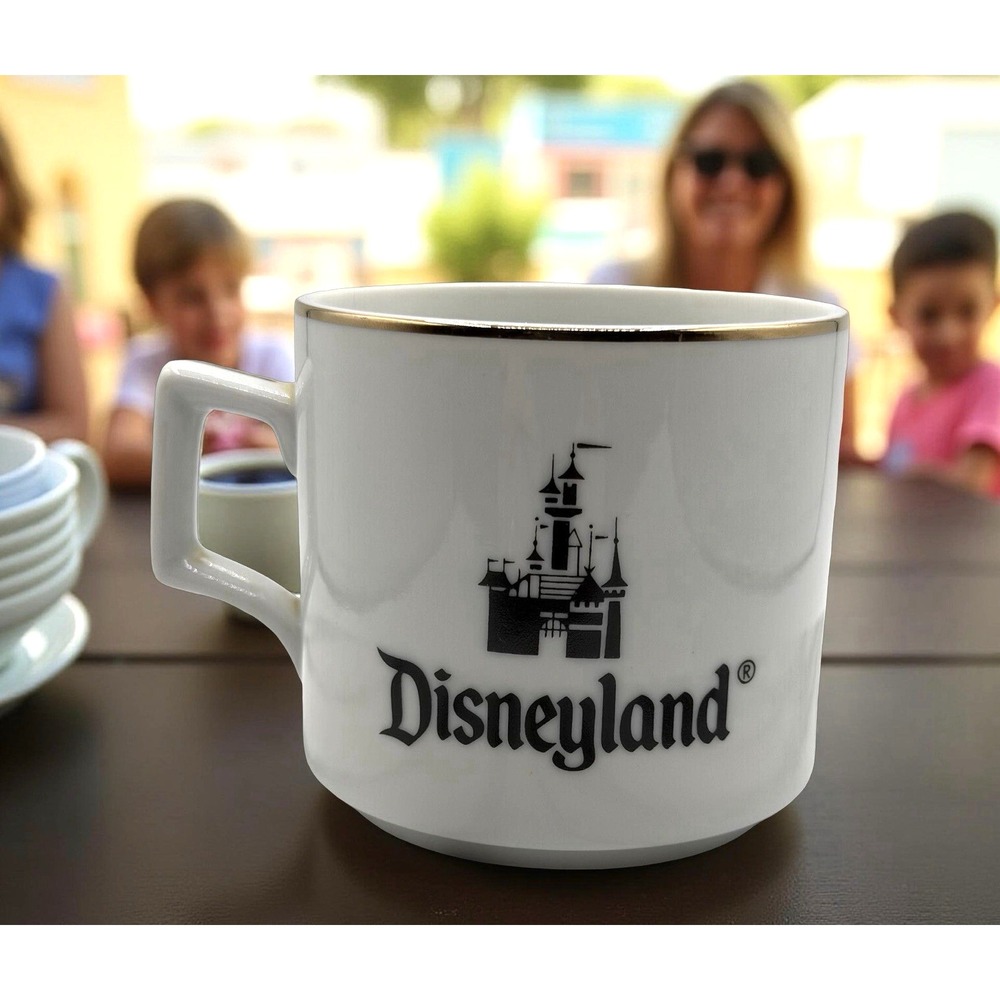 Disneyland WDP Mug Japan‎ Gold Rim Vintage Castle Logo Coffee Cup Pre-1987 VTG